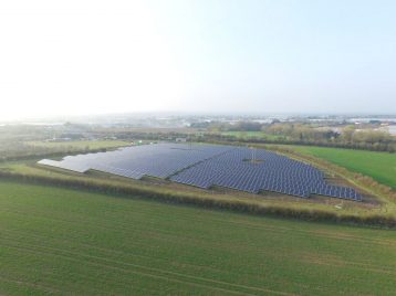 Solarpark England4-web (1)